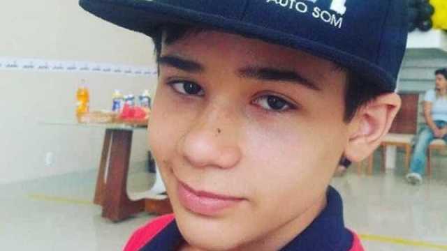 João Pedro Calembo, morreu após ser baleado por um colega de escola, em Goiânia (outubro 2017)