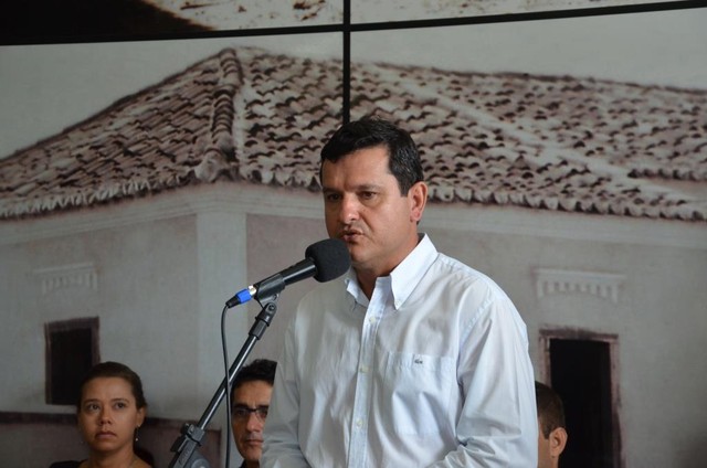 Jairo Magalhães, prefeito de Guanambi, na Bahia