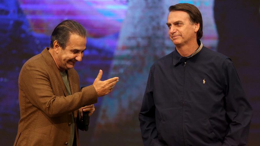 Bolsonaro visita a igreja de Silas Malafaia, dois dias depois de ser eleito presidente do Brasil