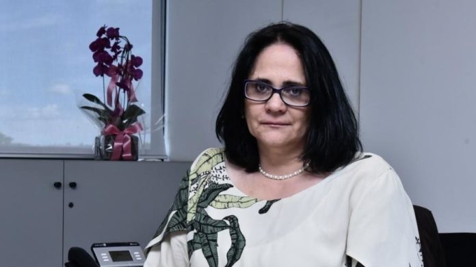 Futura ministra Damares Alves relata os casos de estupro dos quais foi vítima quando criança ( Imagem: Rafael Carvalho/Divulgação)