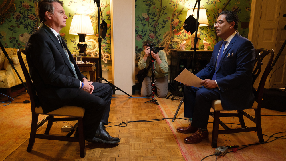 Entrevista de Bolsonaro para a rede de tv cristã CBN News, durante viagem aos EUA