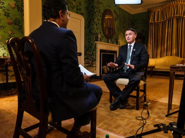 Entrevista de Bolsonaro para a rede de tv cristã CBN News, durante viagem aos EUA