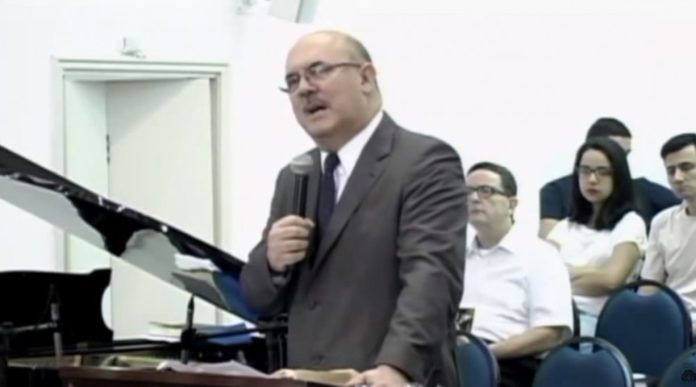Reverendo Milton Ribeiro, da Igreja Presbiteriana de Santos