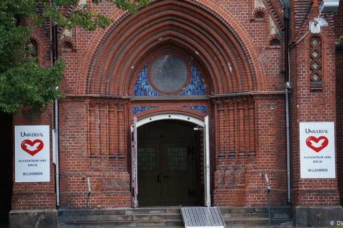 Sede da Igreja Universal do Reino de Deus no centro de Berlim - C. Neher/DW