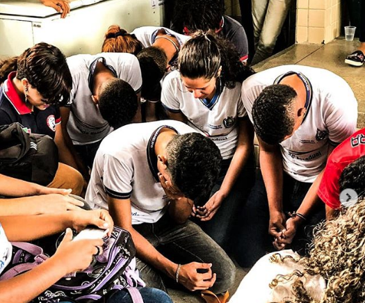 Estudantes de escolas do Nordeste brasileiro são impactados pelo Evangelho através da Convictos School. (Foto: Instagram/Convictos School)