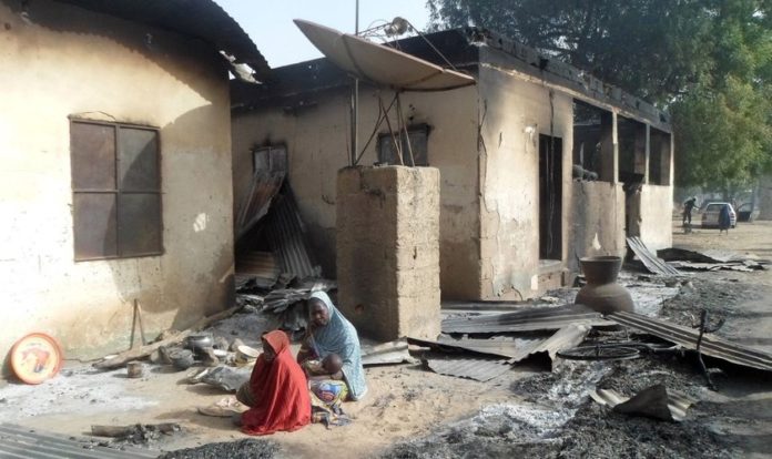 Aldeia dizimada após ataque do Boko Haram em Dalori, no nordeste da Nigéria, em 2019.