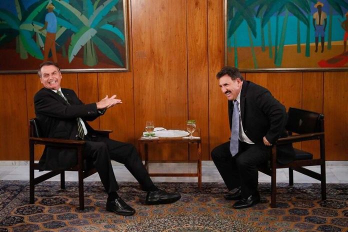Presidente Jair Bolsonaro concede entrevista ao Programa do Ratinho, do SBT