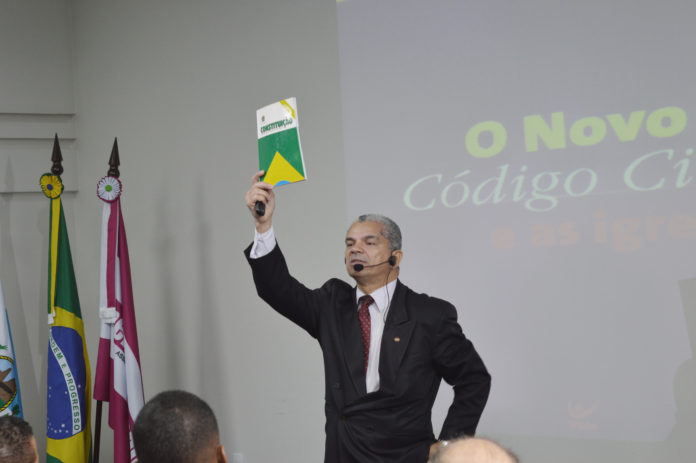 A Constituição Federal enfatizada pelo Dr. Gilberto Garcia