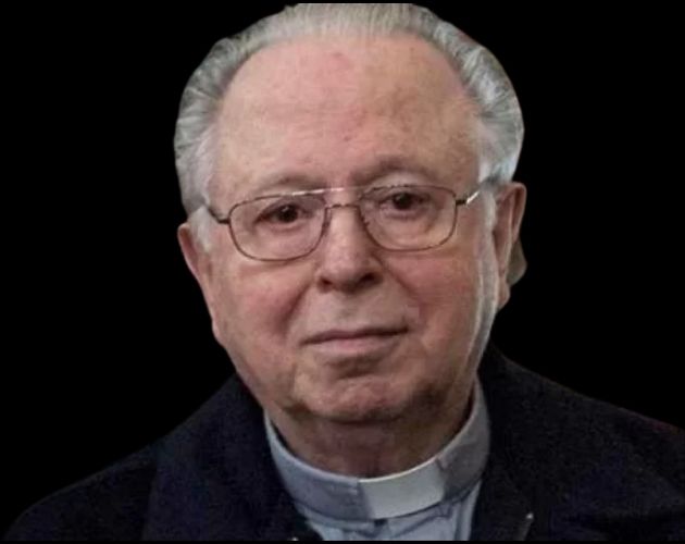 Morreu o ex-padre chileno Fernando Karadima, condenado pelo Vaticano por abuso sexual em 2011.