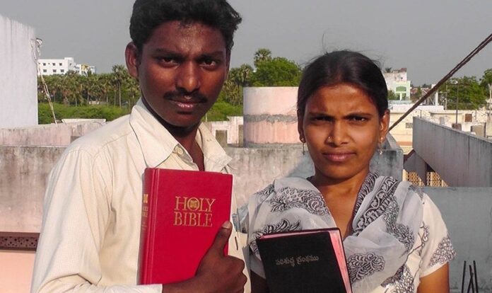 Missionários cristãos na Índia (Foto: Reprodução)
