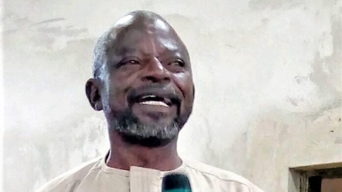 Rev. Dauda Bature da Primeira Igreja Evangélica Winning All (ECWA), na Nigéria.