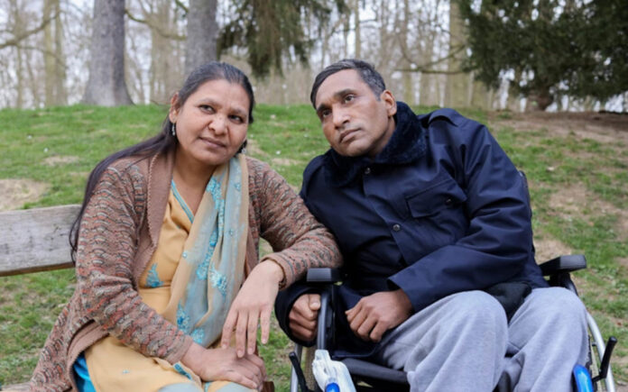 Shafqat Emmanuel e sua esposa Shagufta Kausa. Foto: Reprodução / ADF International.