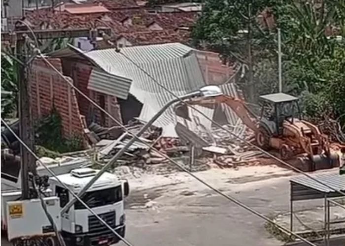 Templo da Assembleia de Deus é demolido na Bahia e gera indignação entre fiéis
