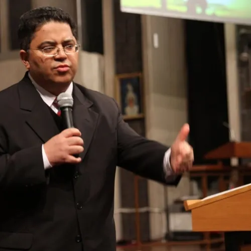 Justiça arquiva inquérito contra pastor de Maringá após 12 anos